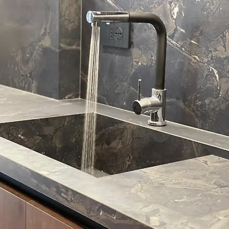 Ξενοδοχείο με διαμερίσματα Garden Luxury Duplex *